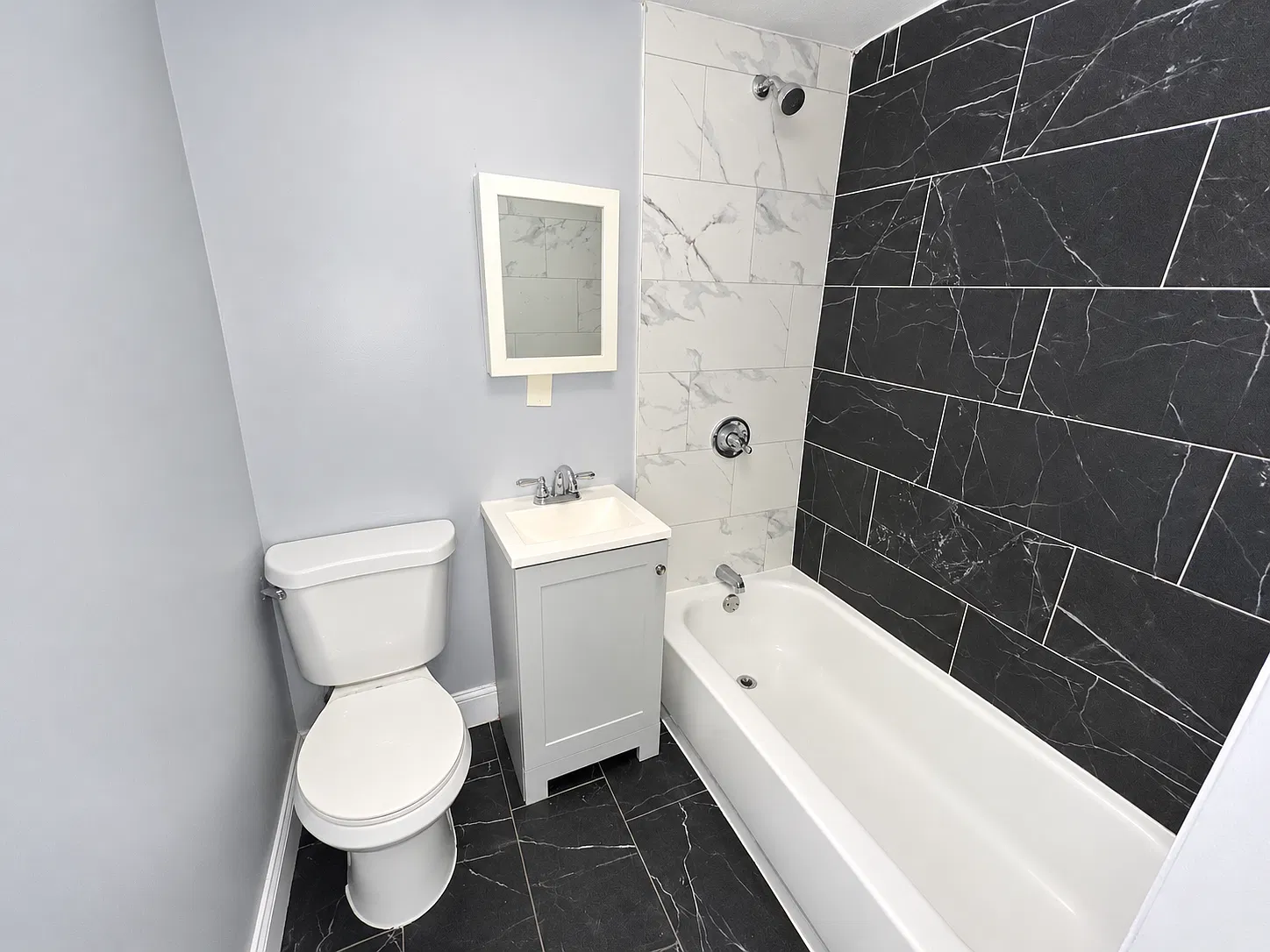 3 bed, 1200 sqft, $2,095 — Photo 3