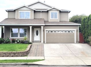 2659 SW Latourell Pl, Troutdale, OR 97060