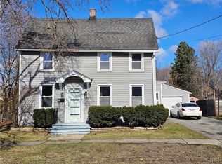 12 Brainard St, Whitesboro, NY 13492