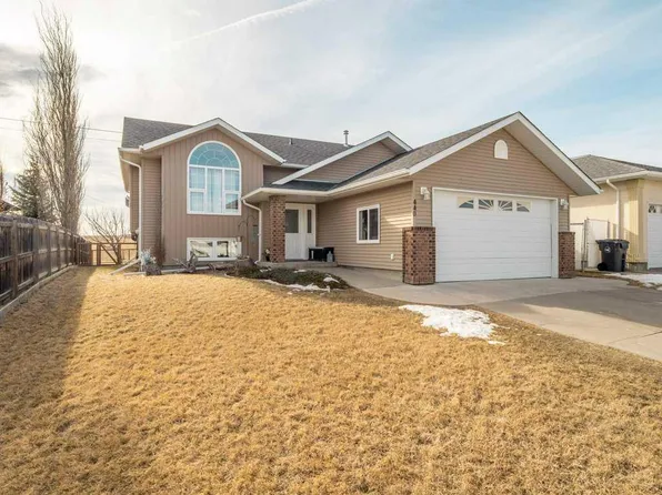 440 N Pineridge Cres, Pincher Creek, AB T0K 1W0