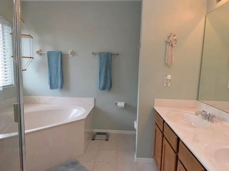 3232 Antica St — Photo 11