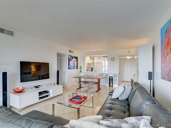 4th image of 3300 N Palm Aire Dr APT 903