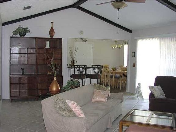 4th image of 2917 Kingswood Dr