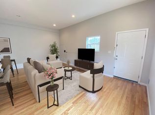 1100 18th St, Oakland, CA 94607