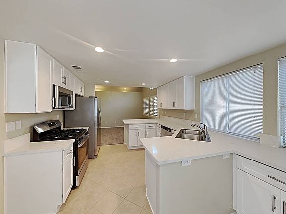 5th image of 4517 Crimson Leaf Dr #A2