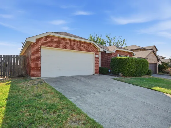 4816 Barnhill Ln, Fort Worth, TX 76135