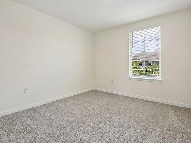 16570 Barbours Creek Way — Photo 14
