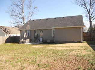 411 Marbury Rd, Tullahoma, TN 37388