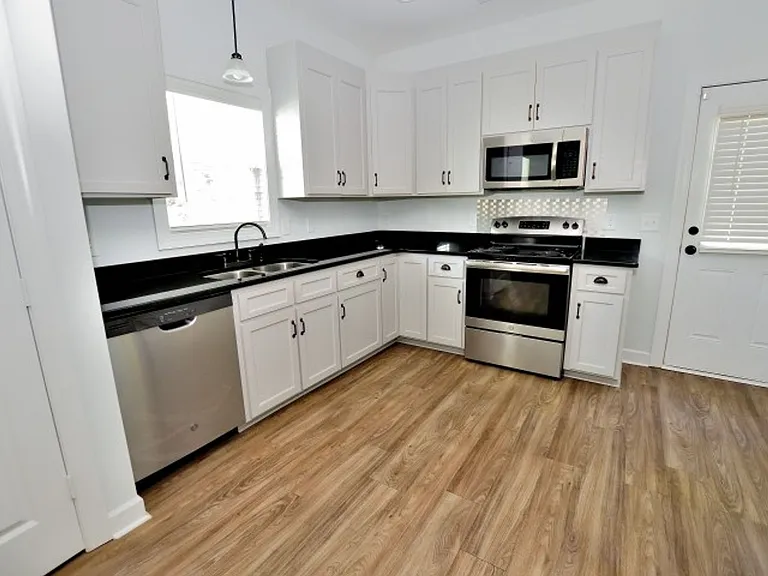 512A Amerson Ct — Photo 9