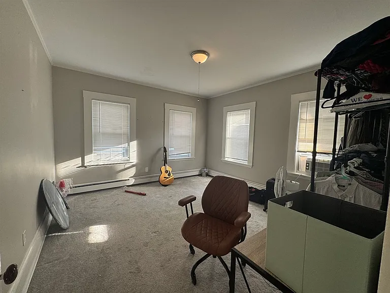 13 Quincy St #B — Photo 10