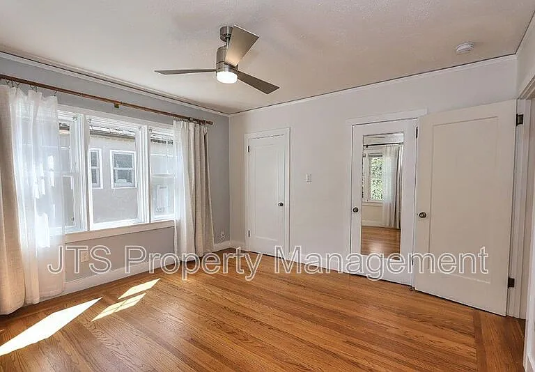 937 Sonoma Way — Photo 52