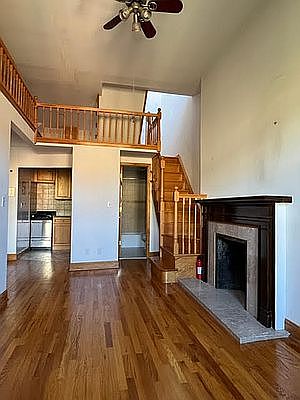 3rd image of 108 W 74th St APT 8
