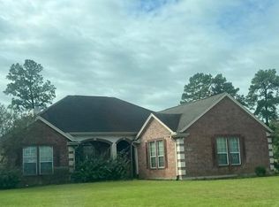 4675 Prairie St, Beaumont, TX 77707