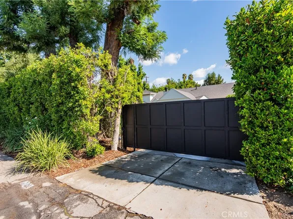 6464 Firmament Ave, Van Nuys, CA 91406