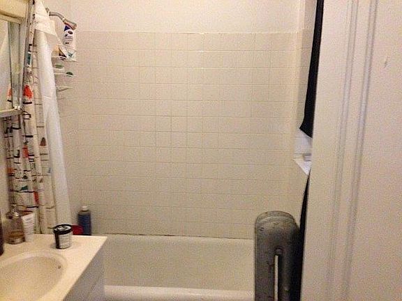 5th image of 905 W Carmen Ave APT D3