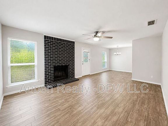 4th image of 7716 Sable Ln