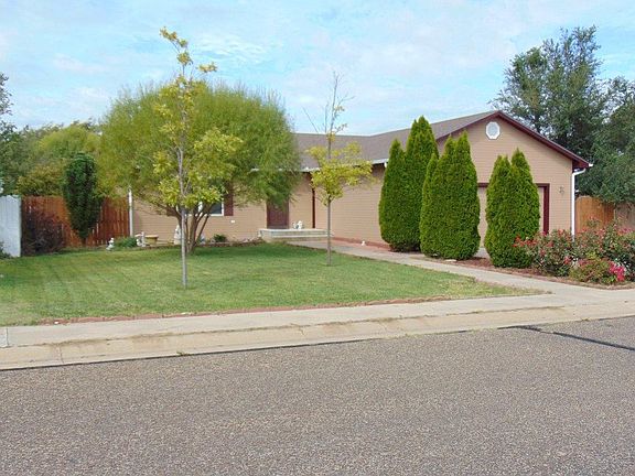 2nd image of 1450 S Clay Ave
