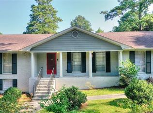 646 Shellnut Dr, Forest Park, GA 30297