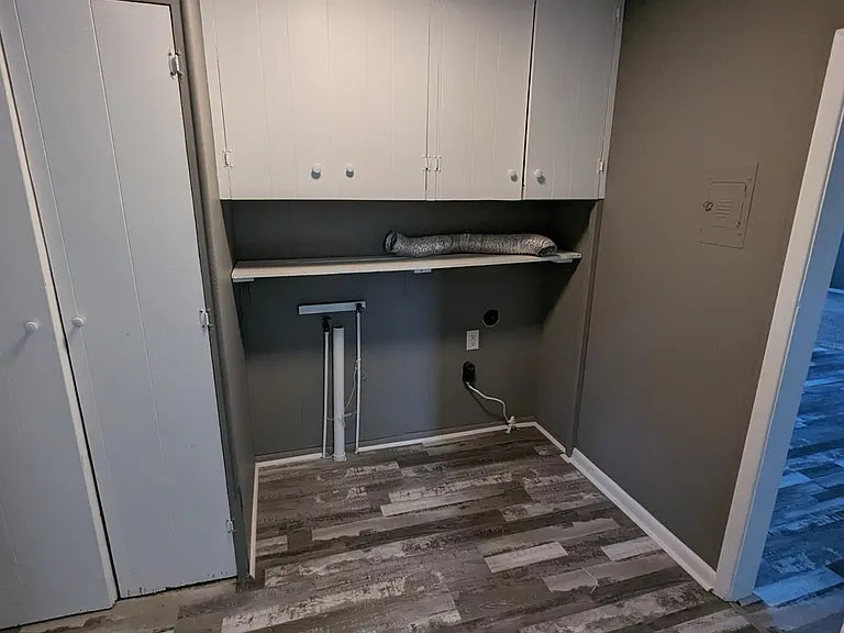 822 Alexander Dr — Photo 11