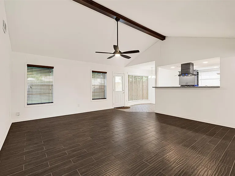 11427 Sagegrove Ln — Photo 6