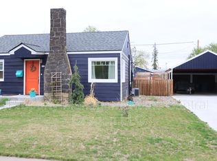 522 NW 8th St, Redmond, OR 97756