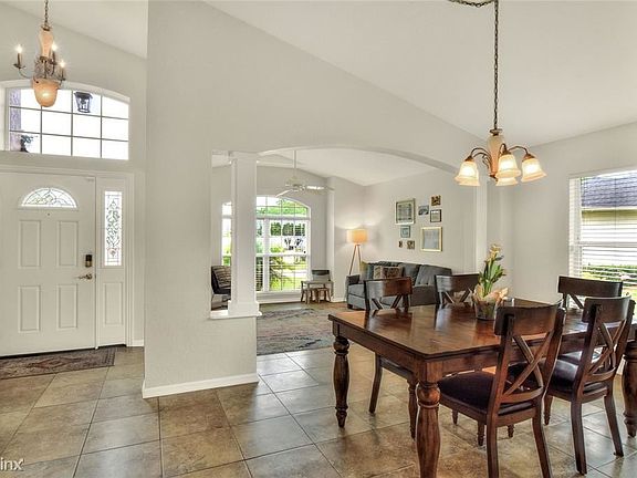 2nd image of 4701 Highlands Place Ct