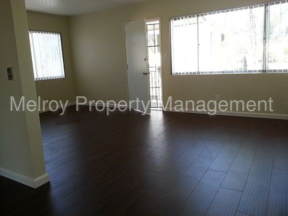 2nd image of 1971 1/2 Grand Ave