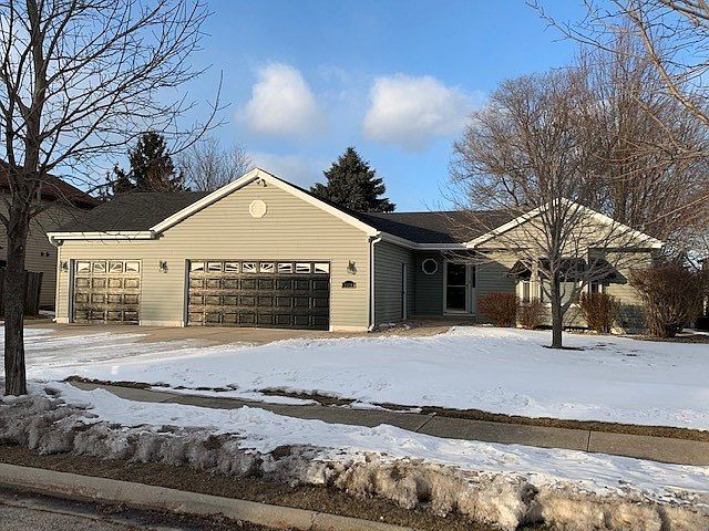 1st image of 5006 W Glenbrook Trl