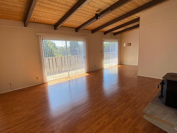 2nd image of 504 Monterey Dr