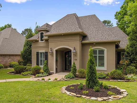 2nd image of 126 Gardens Gate Cir