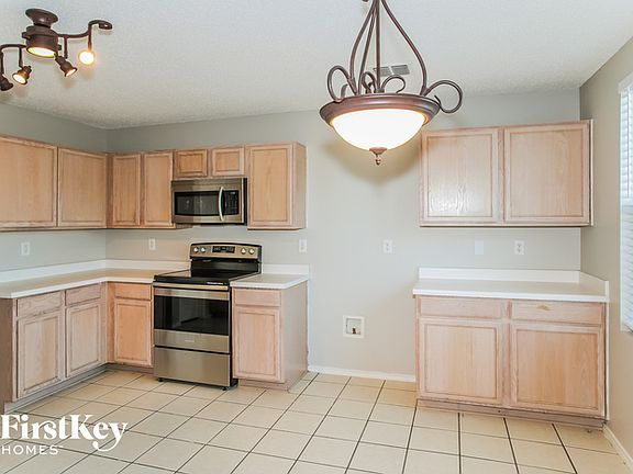 5th image of 5149 Cliff Oaks Dr