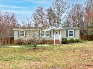 143 Lakefield Rd, Stokesdale, NC 27357