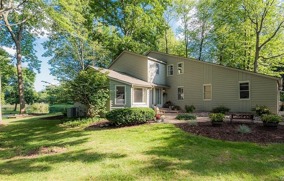 1st image of 8726 Walden Ln