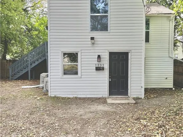 1233 Centre Ave, Portsmouth, VA 23704