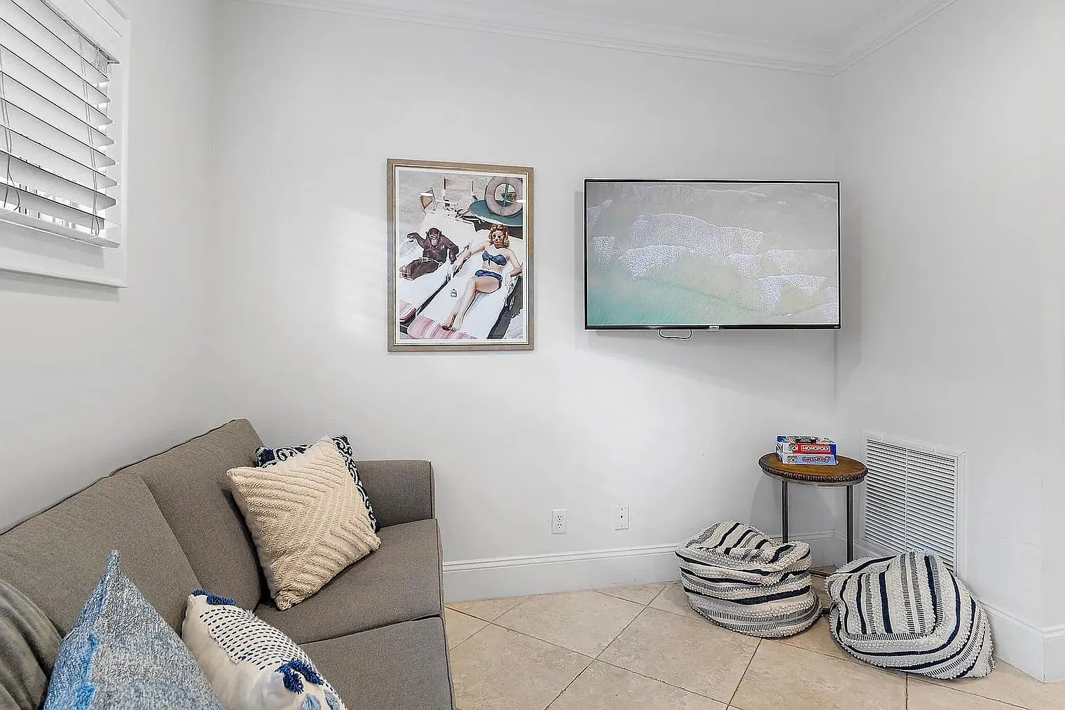 4 bed, 4.0 bath, 2335 sqft, $3,360 — Photo 3
