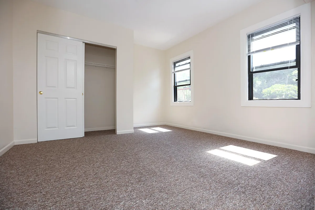 Building Photo - 201 Klotter Ave #A6