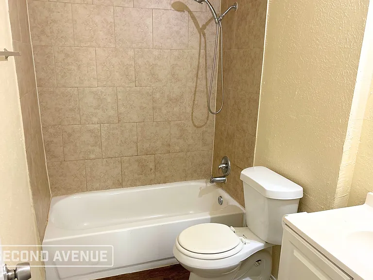 11819 Leitrim Way — Photo 10