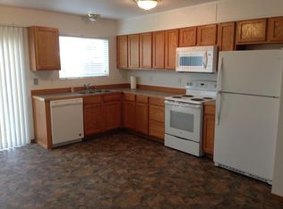 15639 63rd Street Ct E #B, Sumner, WA 98390