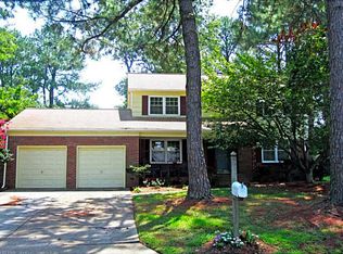 708 Yorkshire Dr, Virginia Beach, VA 23452