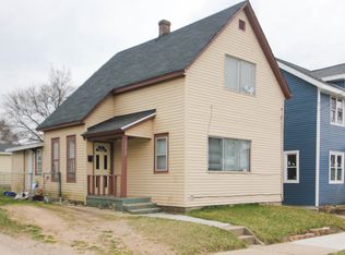 1352 Marshall Ave SE, Grand Rapids, MI