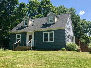 3746 Knapp St NE, Grand Rapids, MI 49525