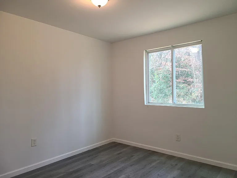 541 Gresham Park Dr #A — Photo 12