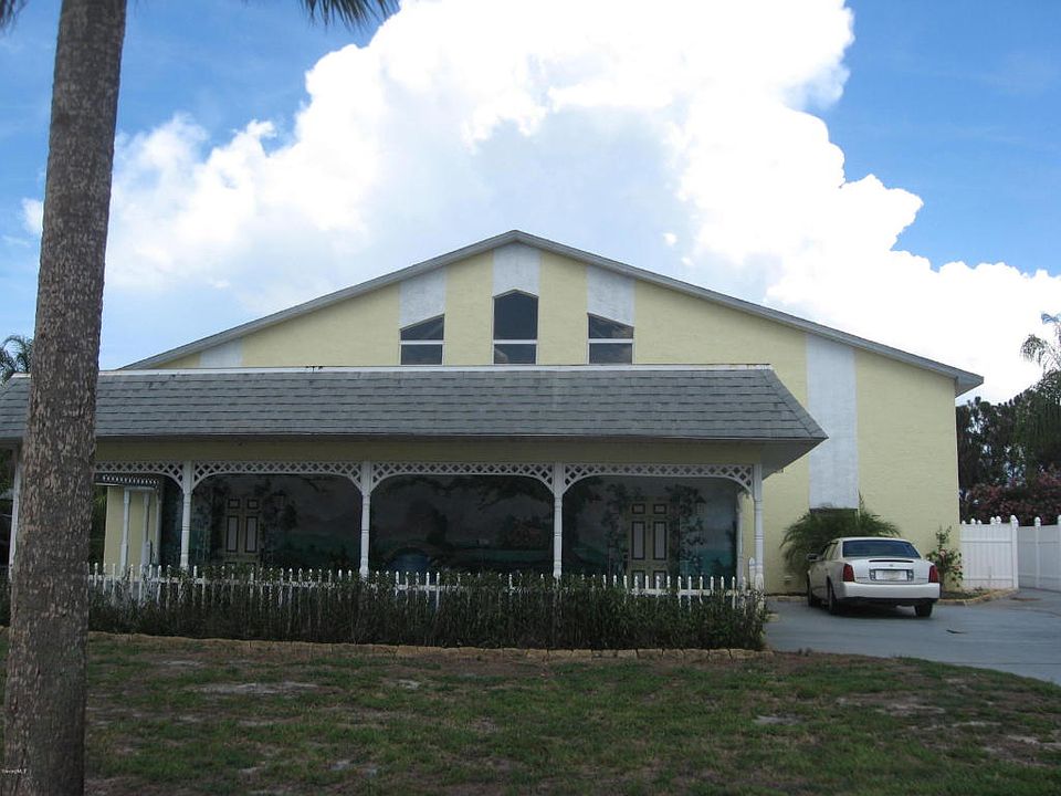 1st image of 3525 Palmer Dr