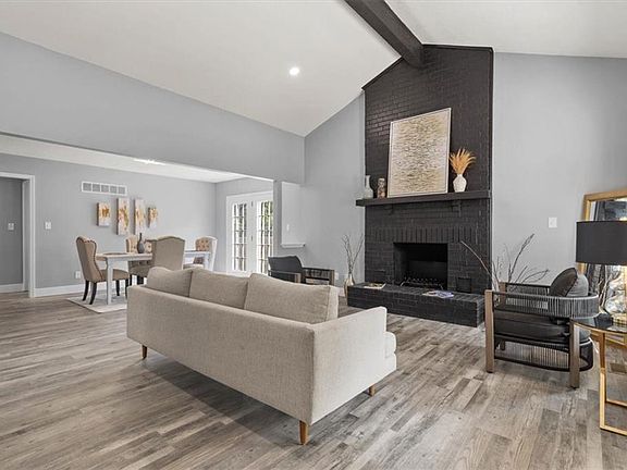 5th image of 6015 Michigan Ave