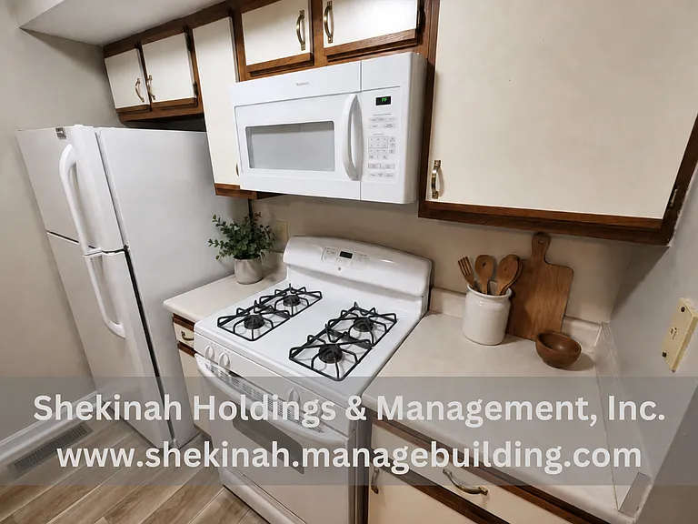 Evergreen Ridge Apartments — Photo 25