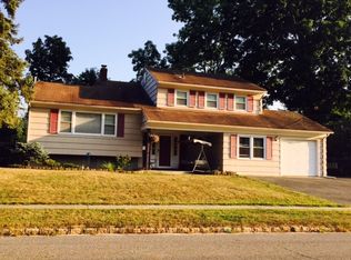 26 Mekeel Dr, Dover, NJ 07801