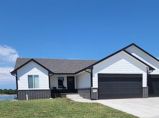 816 E Sunset St, Goddard, KS 67052