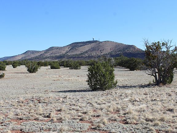 2nd image of 27360 El Oro Dr