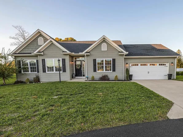 131 Friend Dr, Morgantown, WV 26508