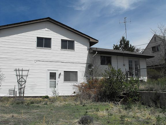 3rd image of 1513 Newcastle St